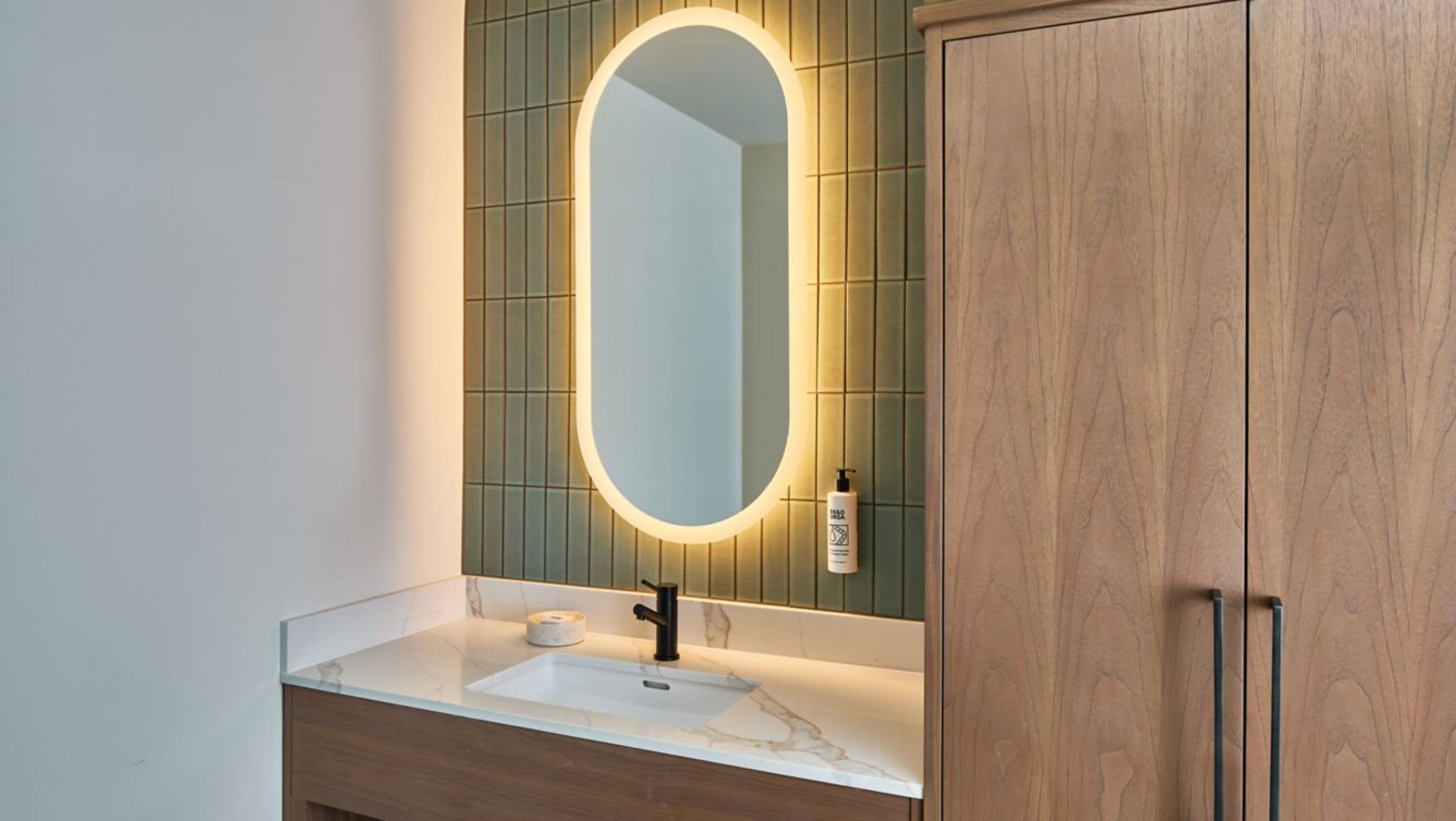 Monterey Beach Hotel, a Tribute Portfolio Hotel