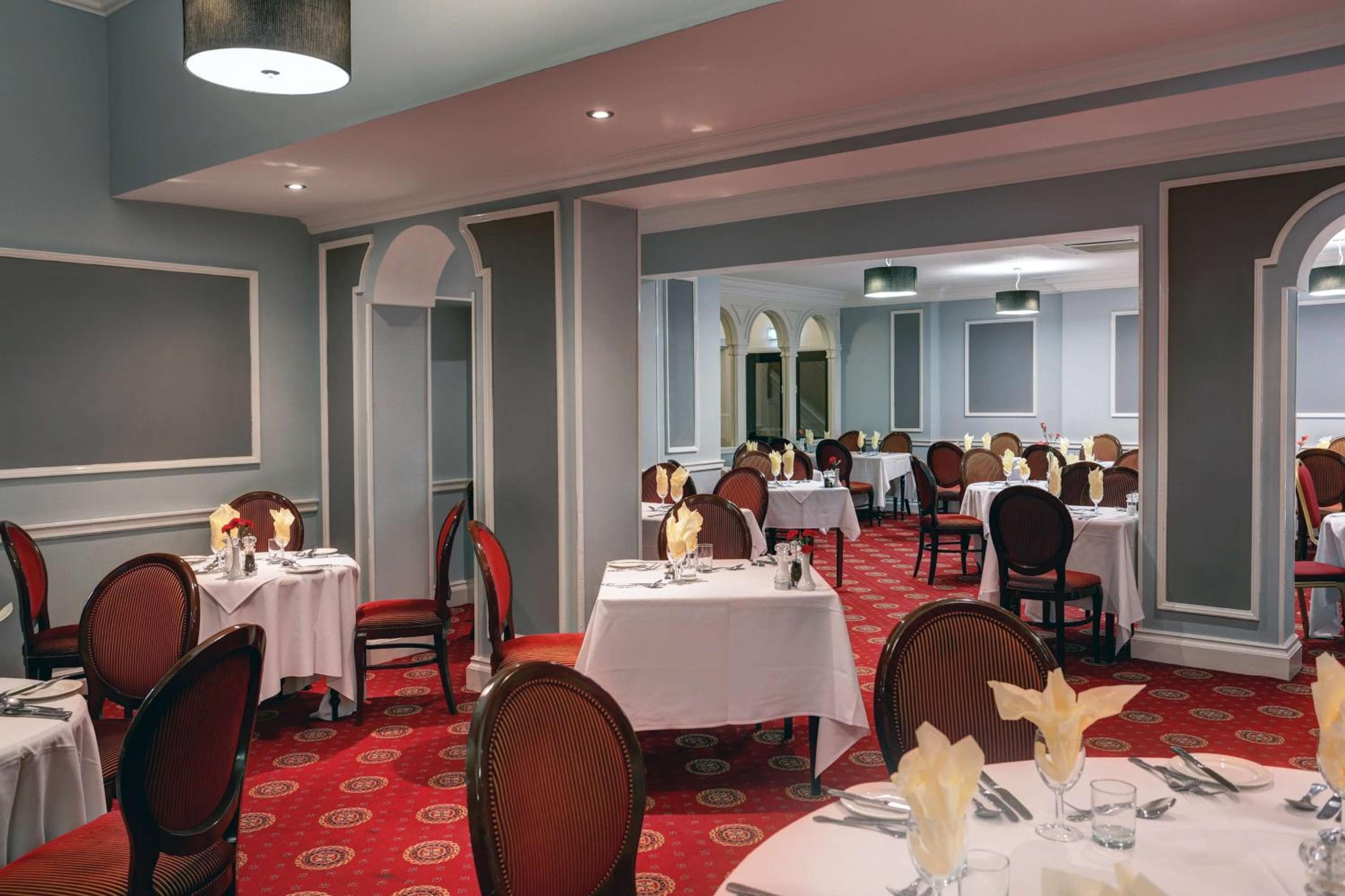 The Crewe Arms Hotel (old)