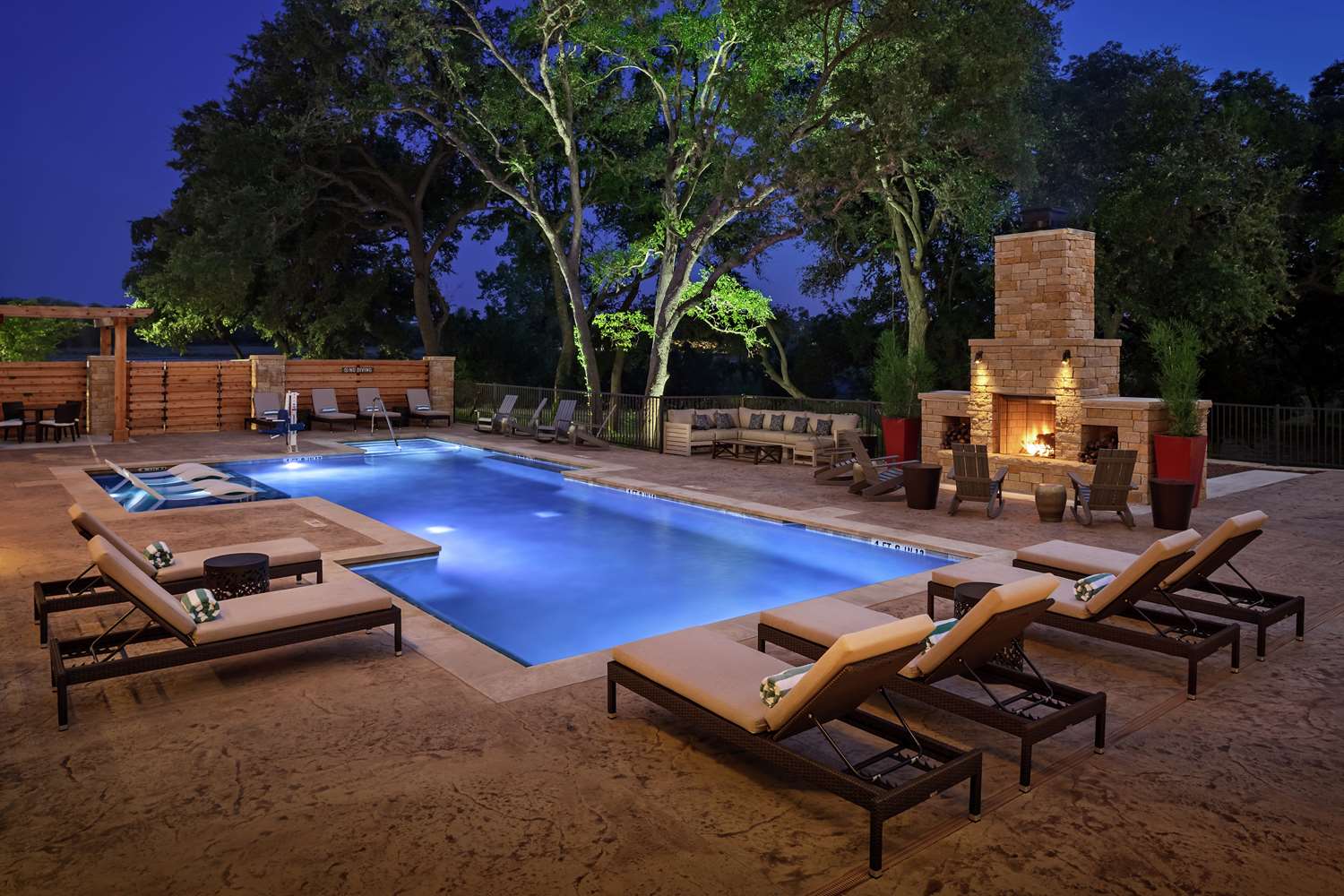 The Bevy Hotel Boerne, A Doubletree By Hilton