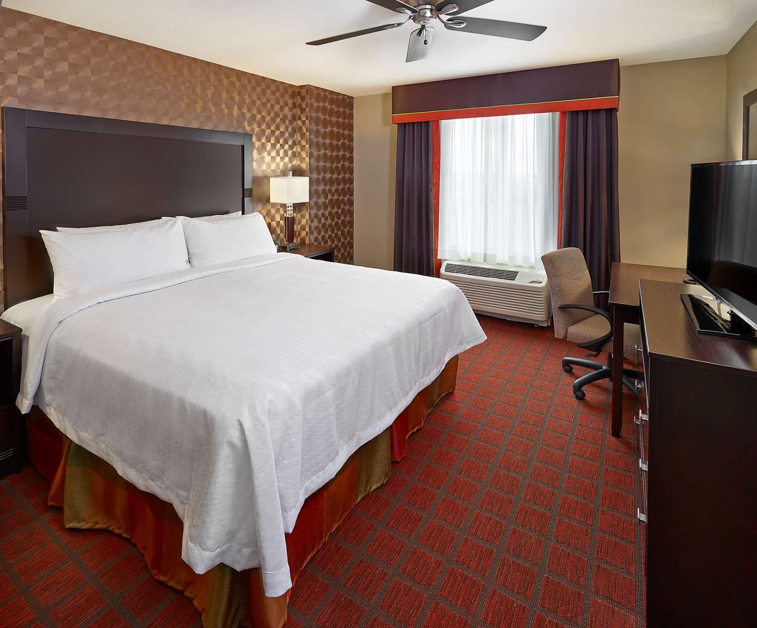 Homewood Suites by Hilton Calgary-Airport