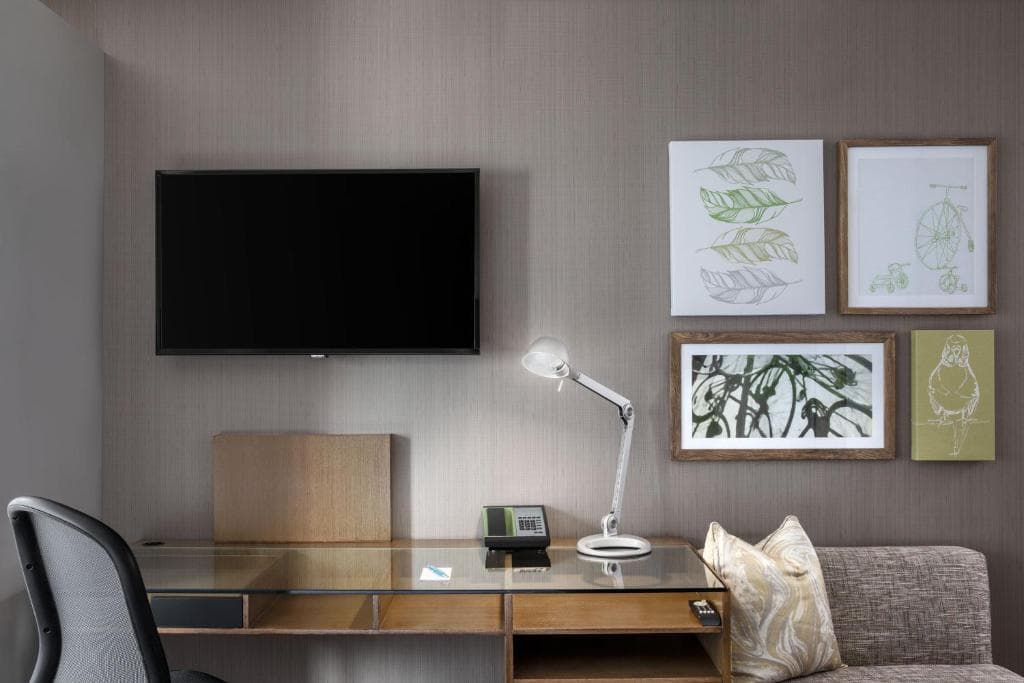 Element New York Times Square West