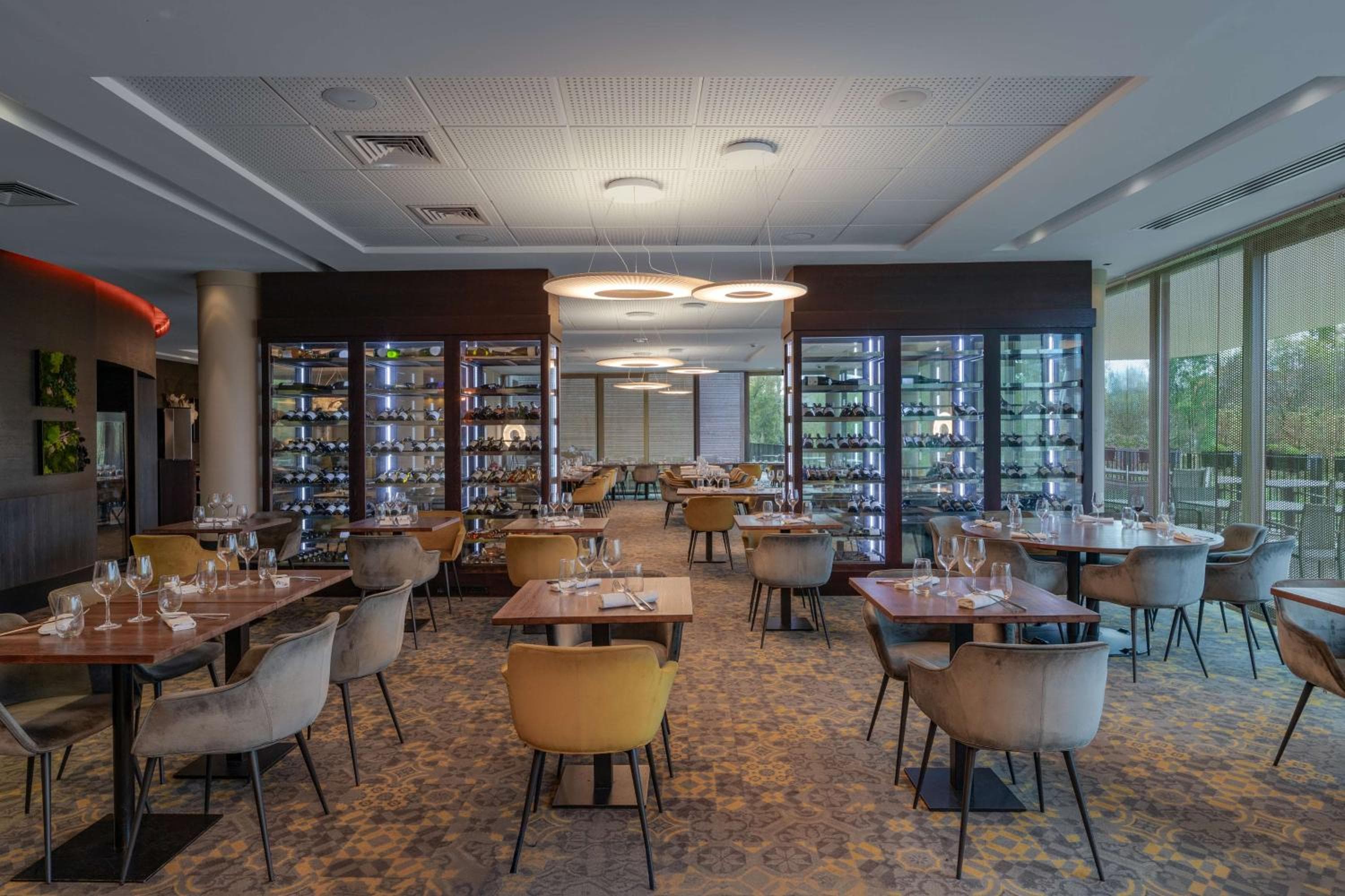 DoubleTree by Hilton Lyon Eurexpo & Spa