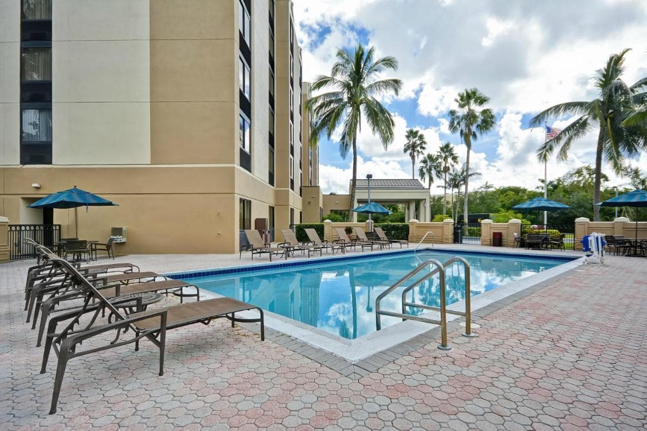 Hyatt Place Miami Airport-West/Doral (old)