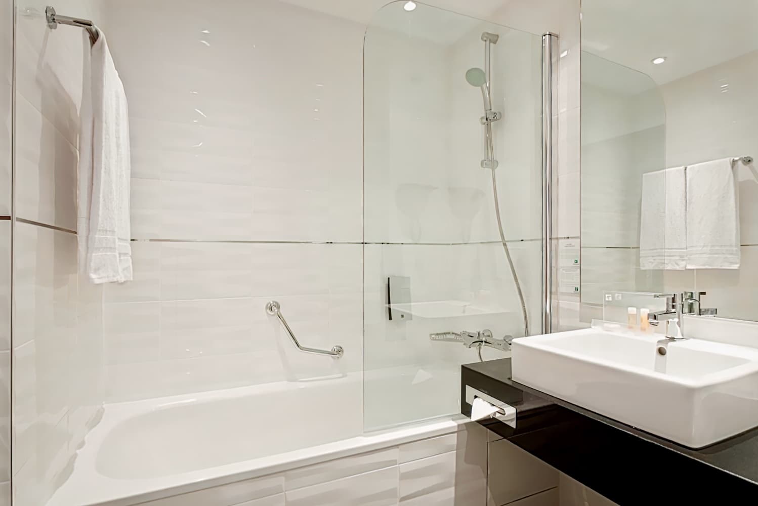 Holiday Inn Lille Ouest Englos