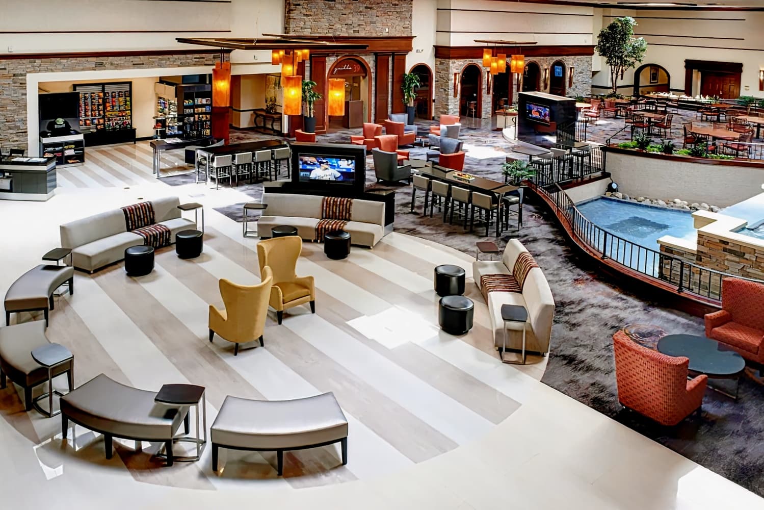 DoubleTree by Hilton Dearborn