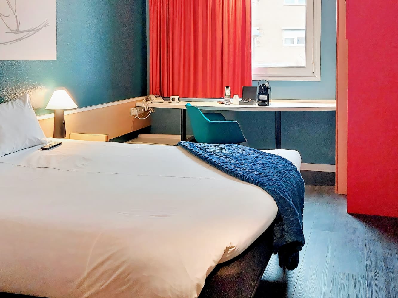 ibis Valencia Bonaire Aeropuerto