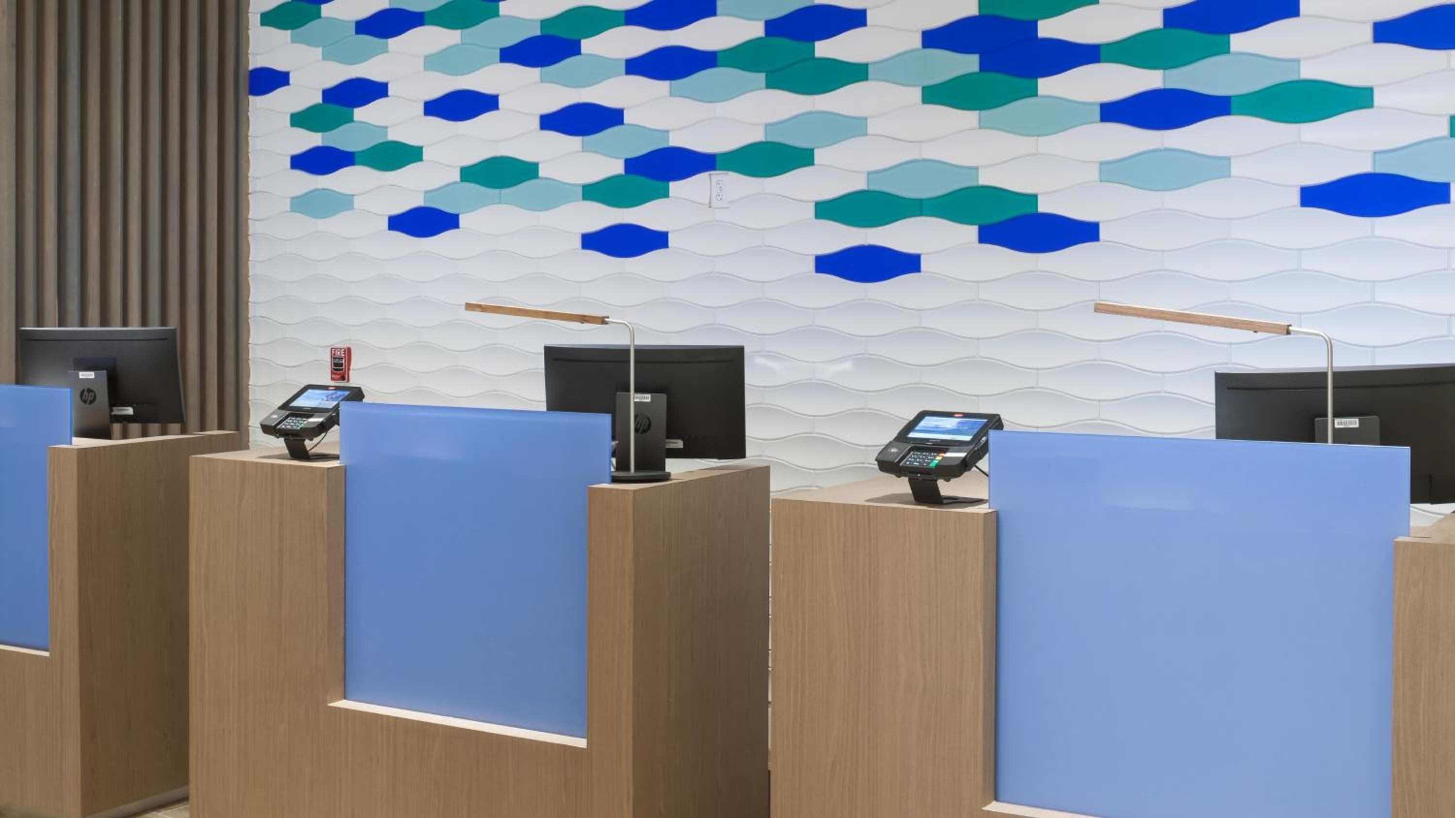 Holiday Inn Express & Suites Orlando At Seaworld, an IHG Hotel