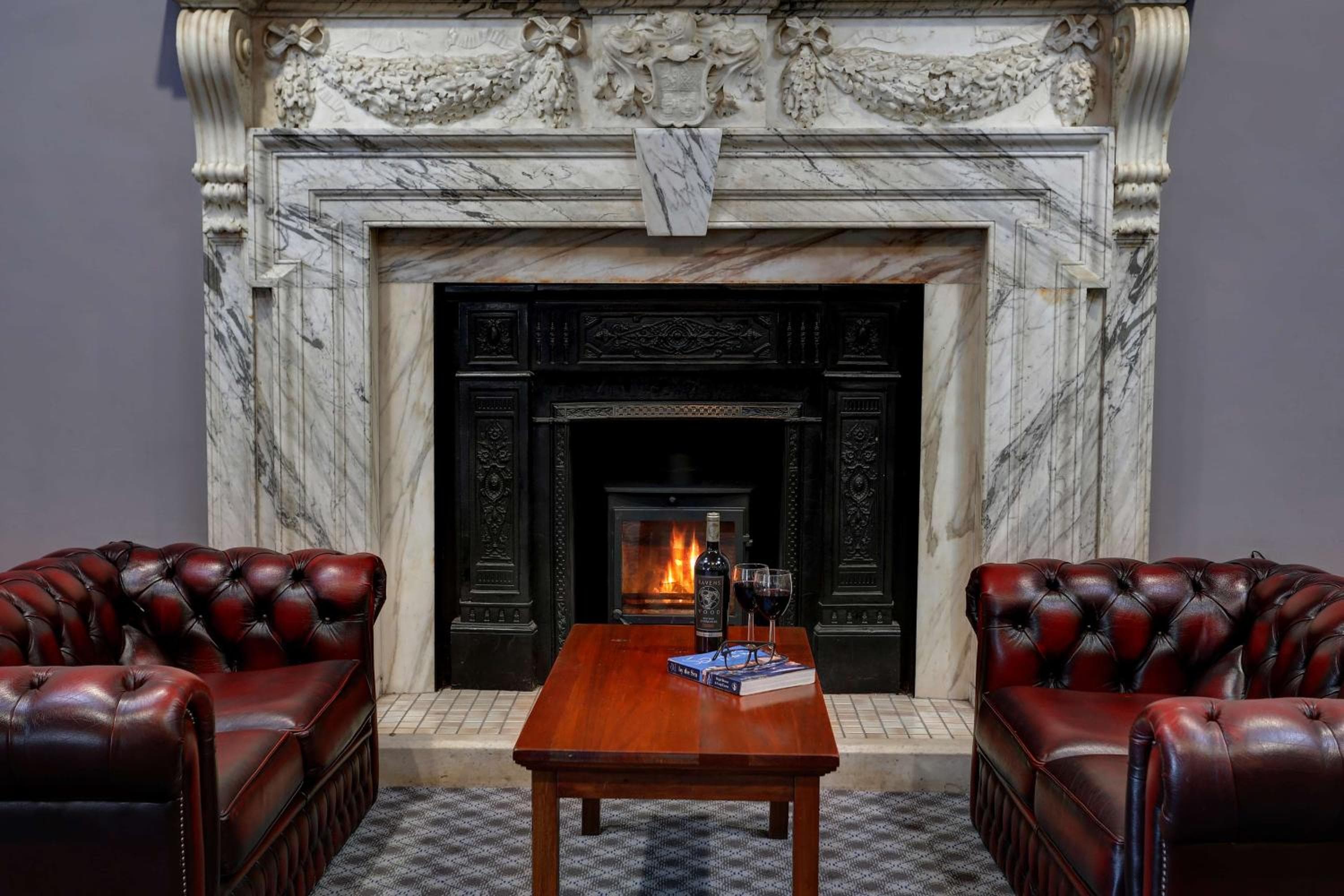 The Crewe Arms Hotel (old)