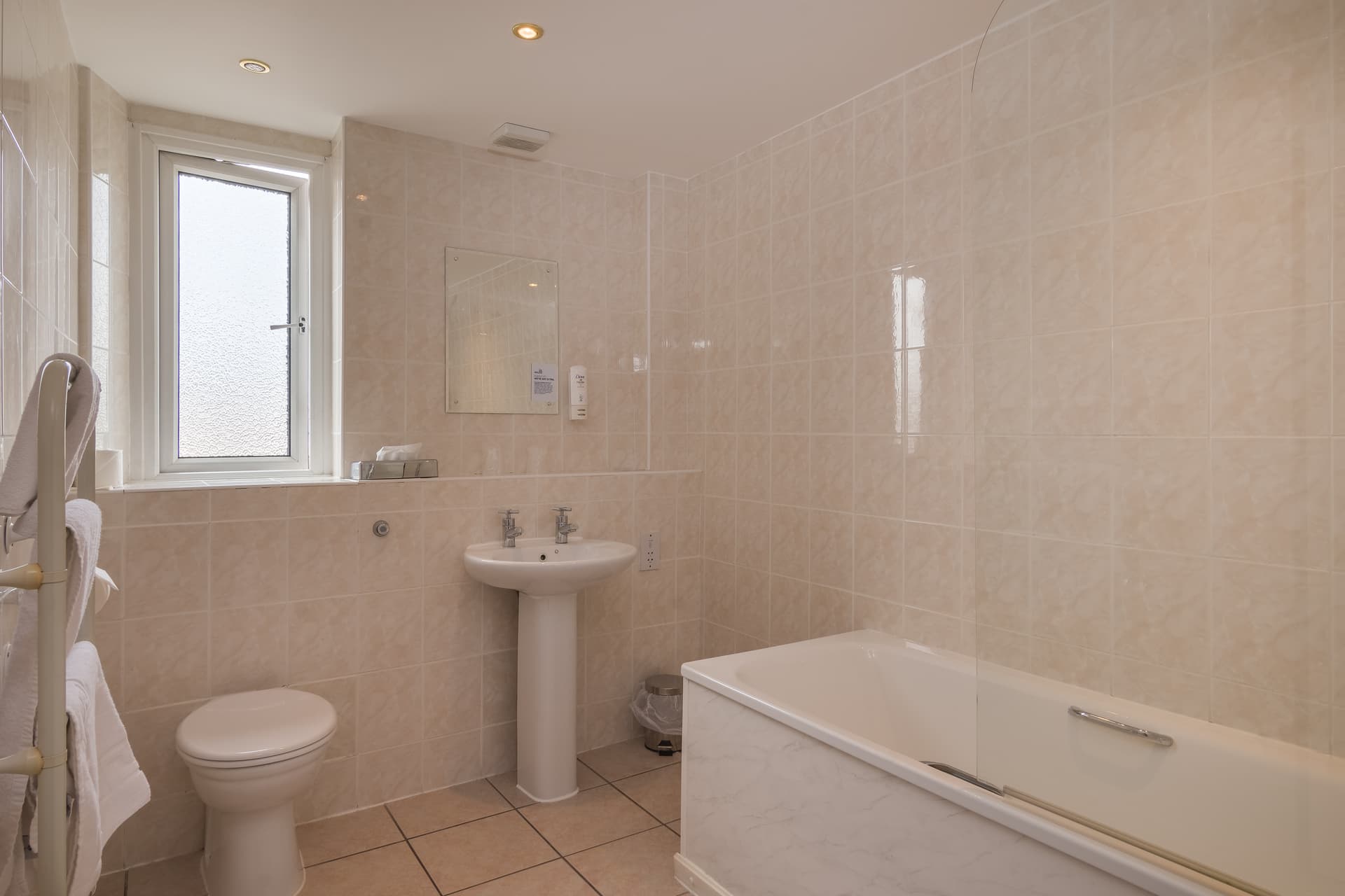 The Crewe Arms Hotel (old)