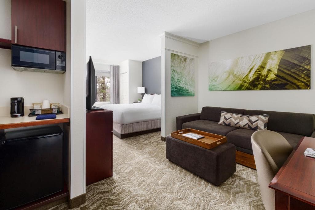 SpringHill Suites by Marriott Manchester-Boston Regional Airport