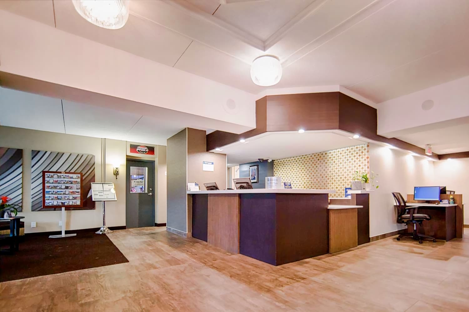 Best Western Plus Ottawa Kanata Hotel and Conference Centre