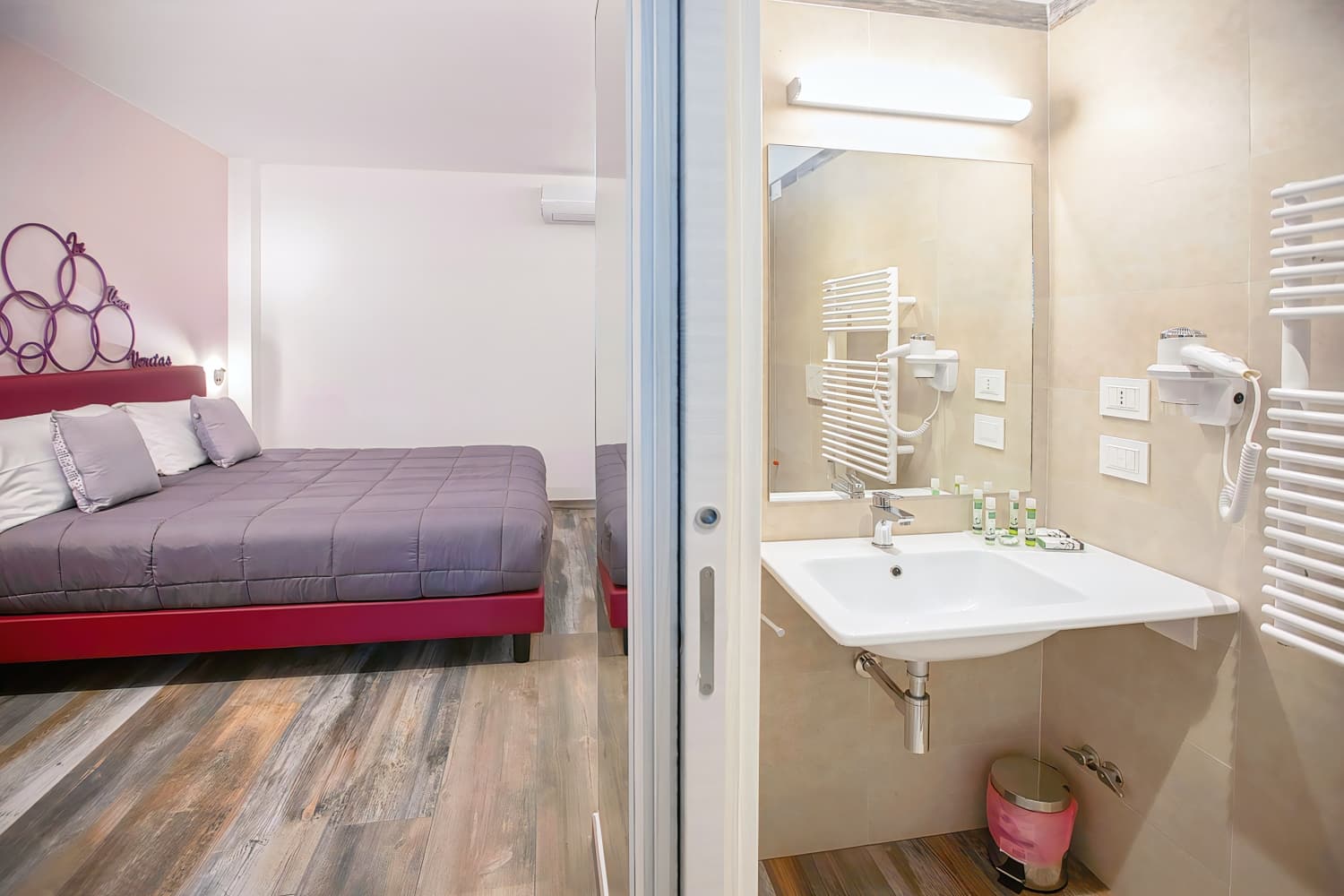 Vesuvio Inn Bed & Wine Experience