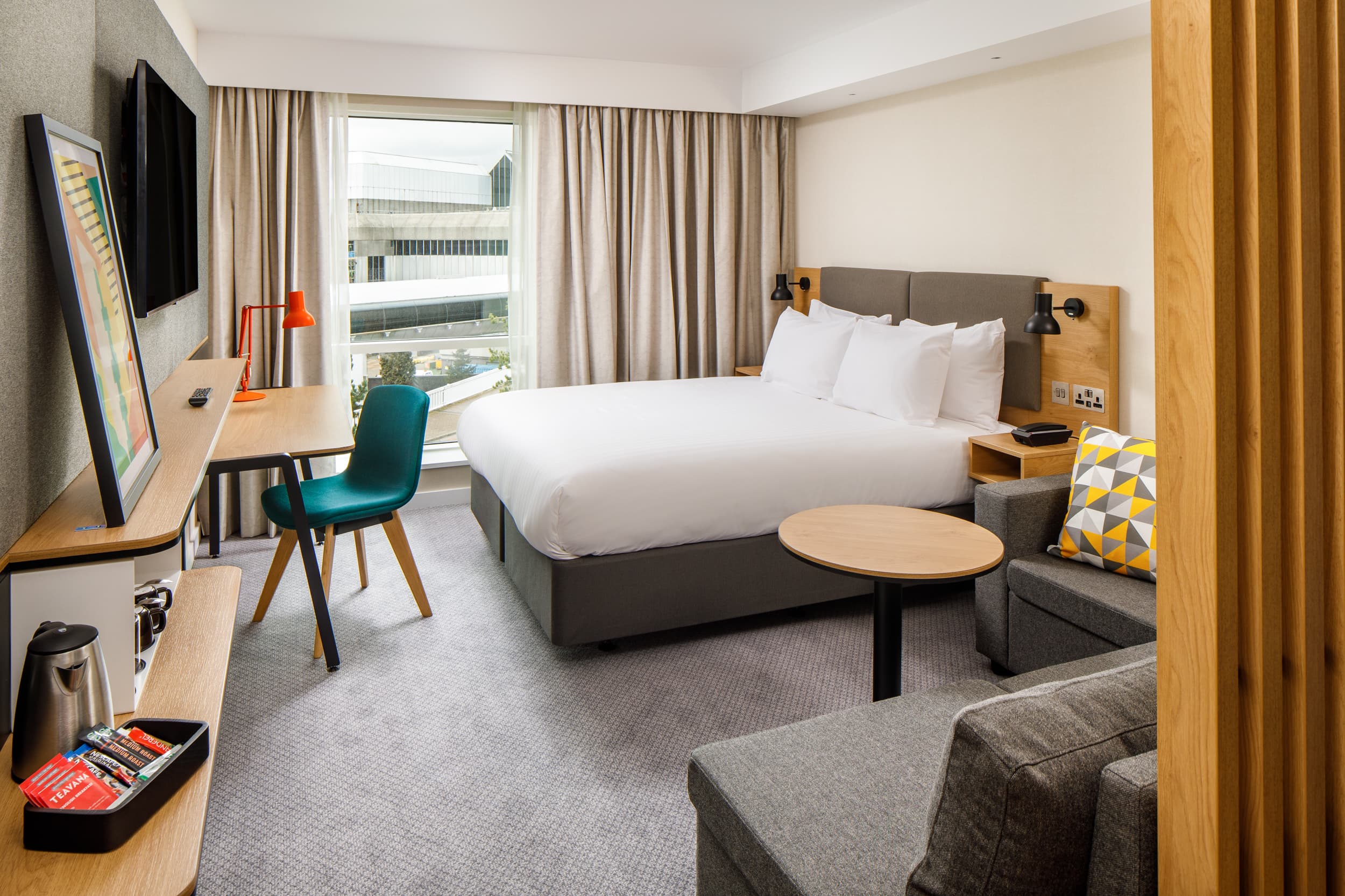Holiday Inn Manchester Airport, an IHG Hotel