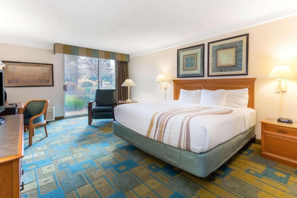 La Quinta Inn & Suites by Wyndham Redding