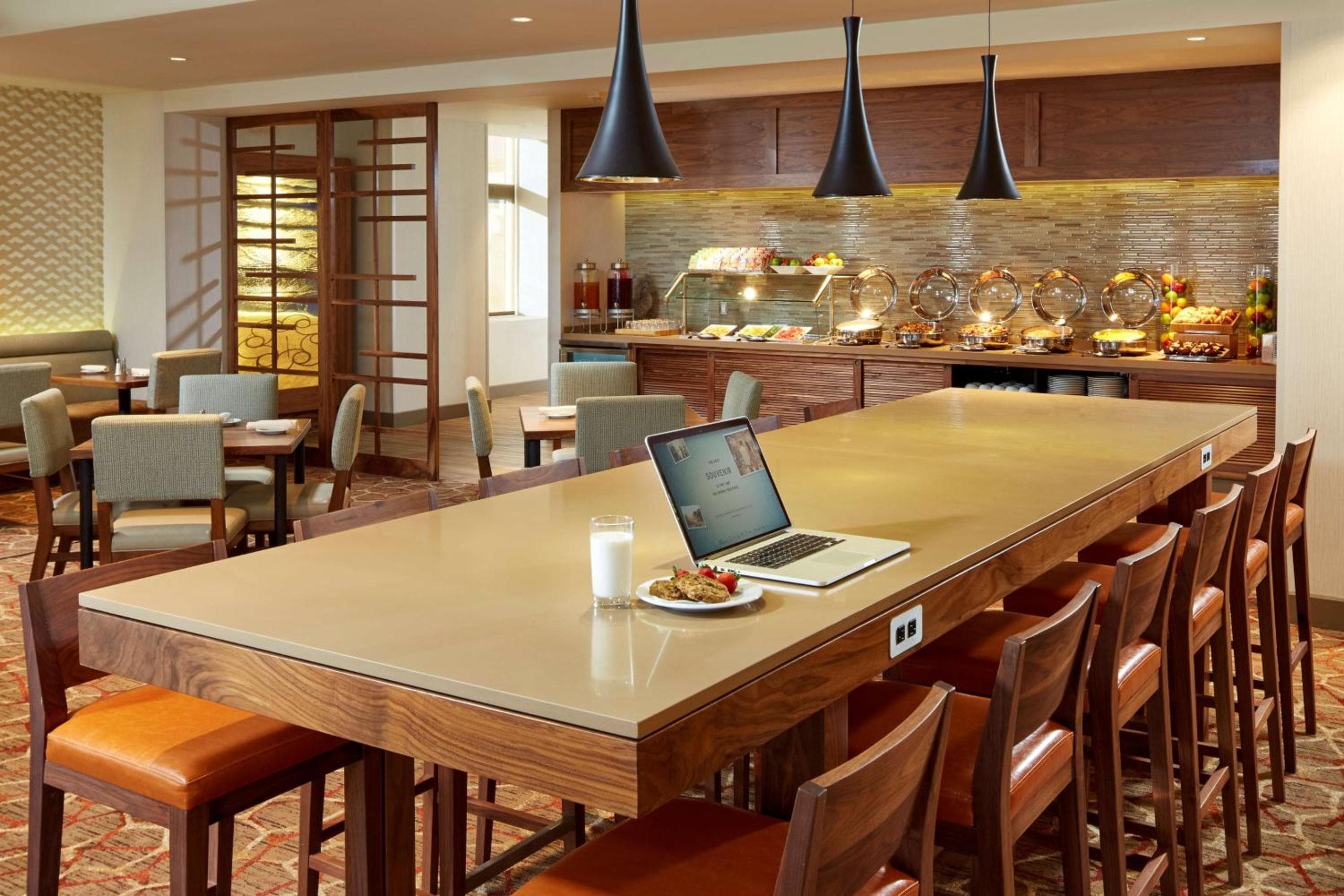 DoubleTree by Hilton LAX - El Segundo