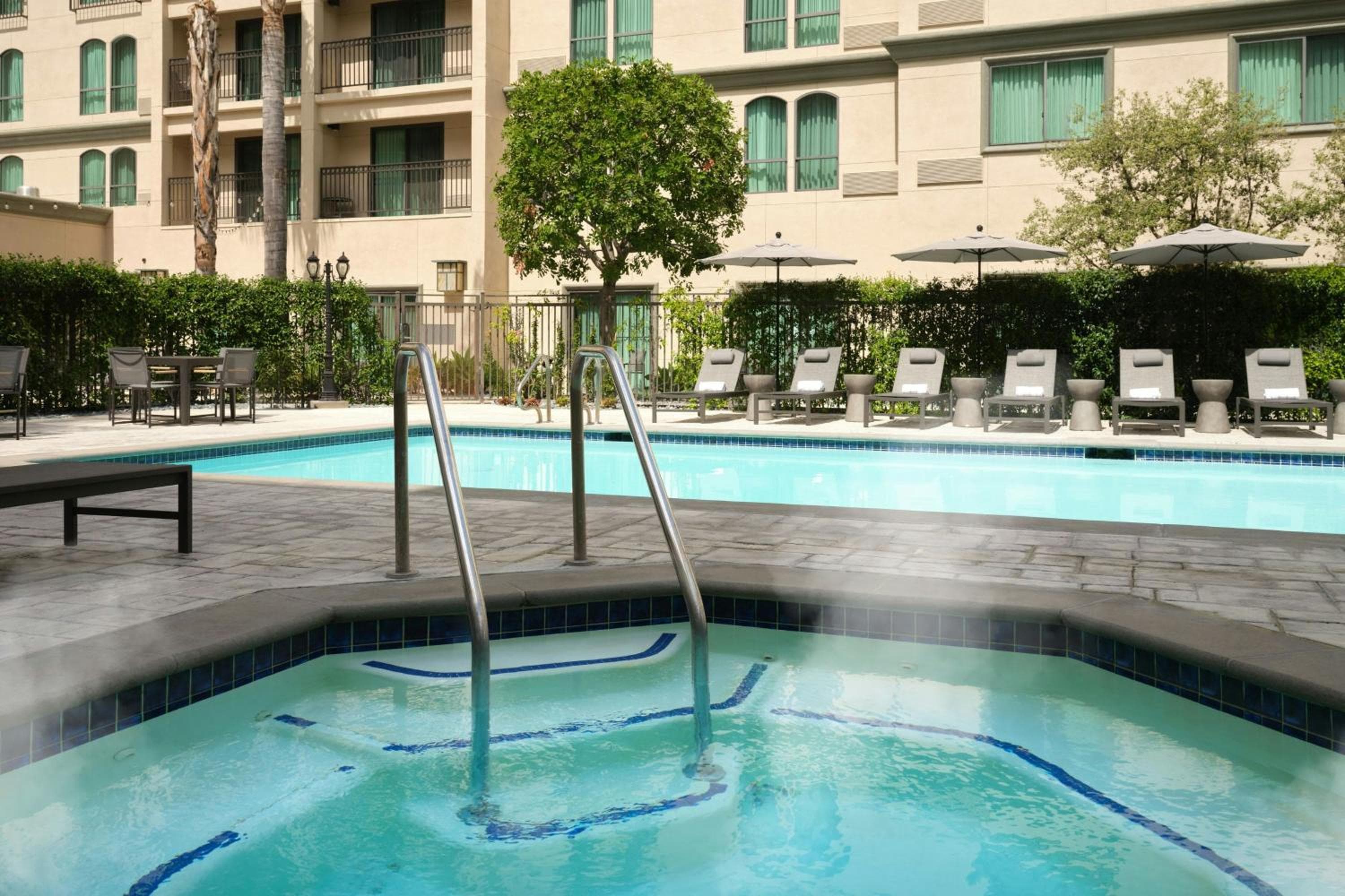 Courtyard by Marriott Los Angeles Pasadena/Old Town