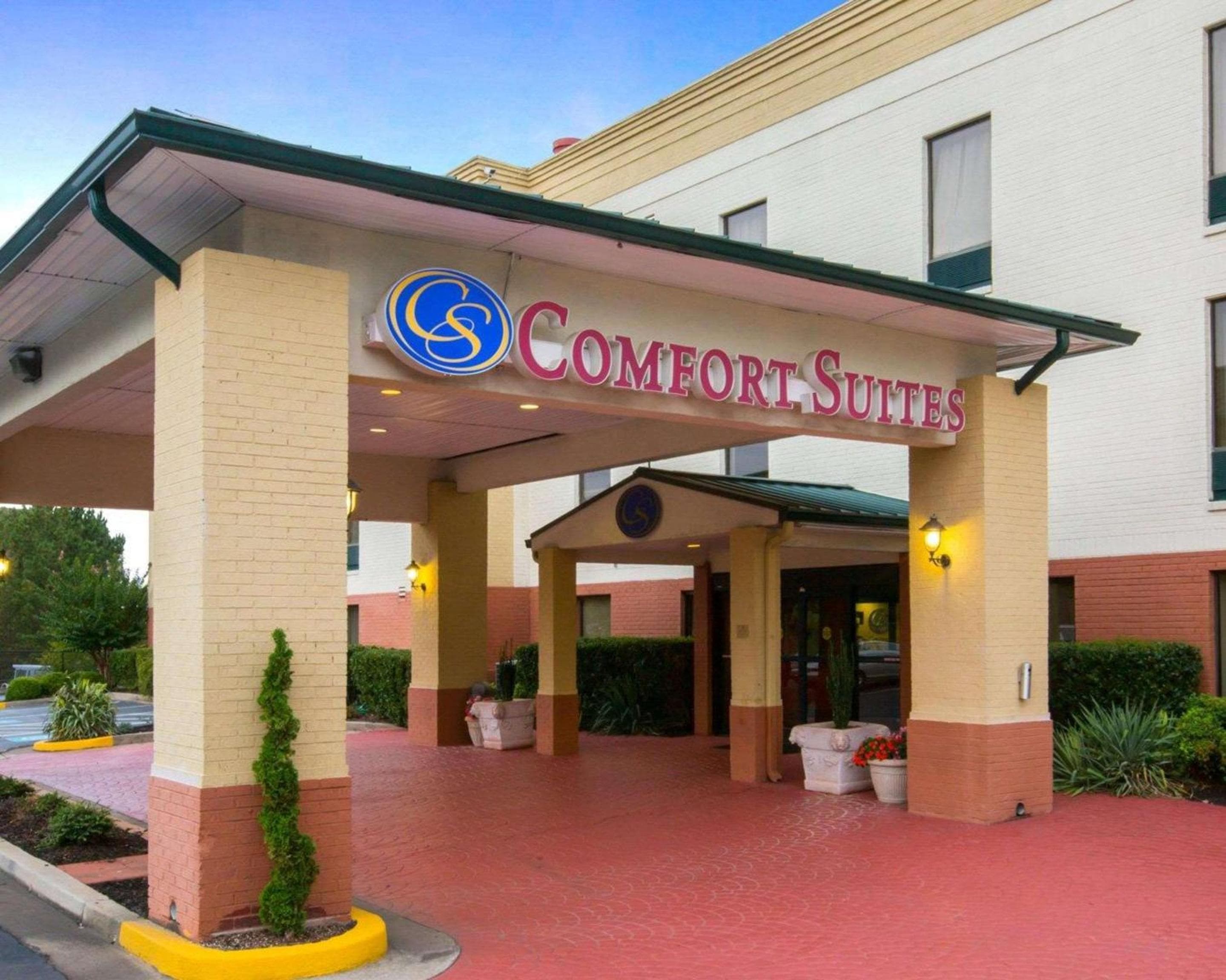 Comfort Suites Cumming-Atlanta near Northside Hospital Forsyth (old)