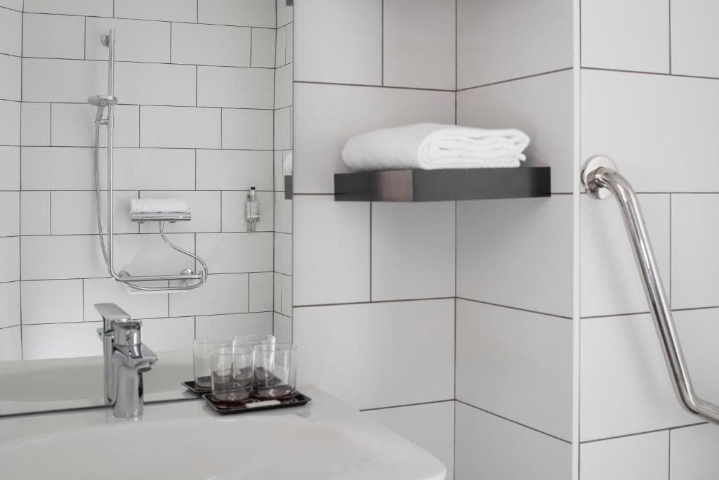 Campanile Prime - Lyon Meyzieu