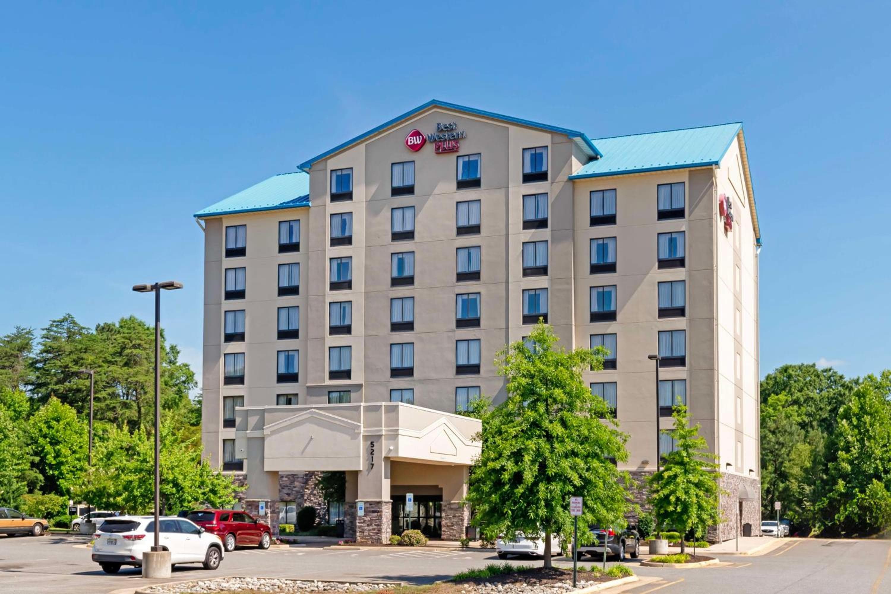 Best Western Plus Thornburg Inn & Suites