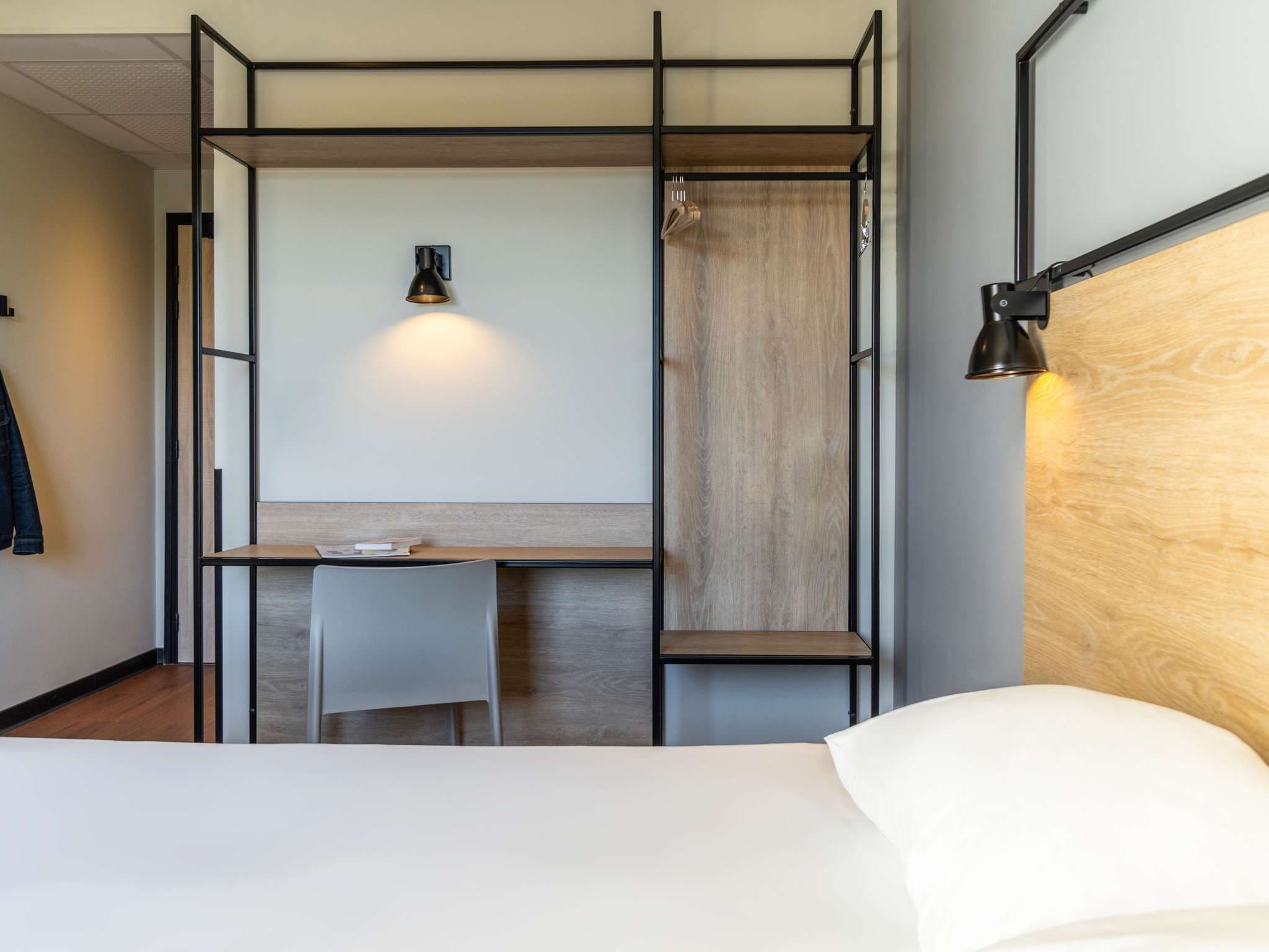 ibis Marseille Marignane Technopole