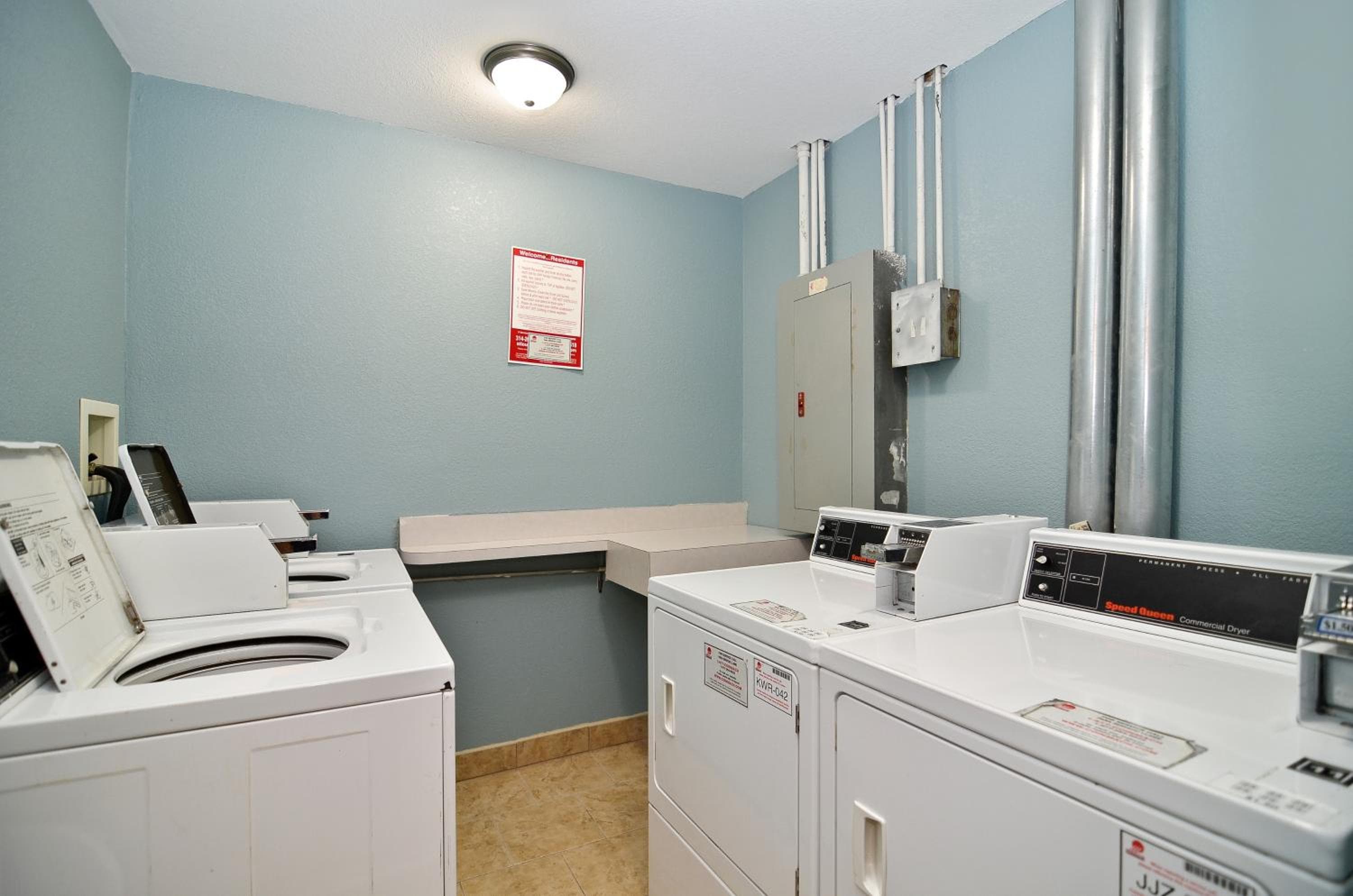 Ramada by Wyndham Cedar Rapids South