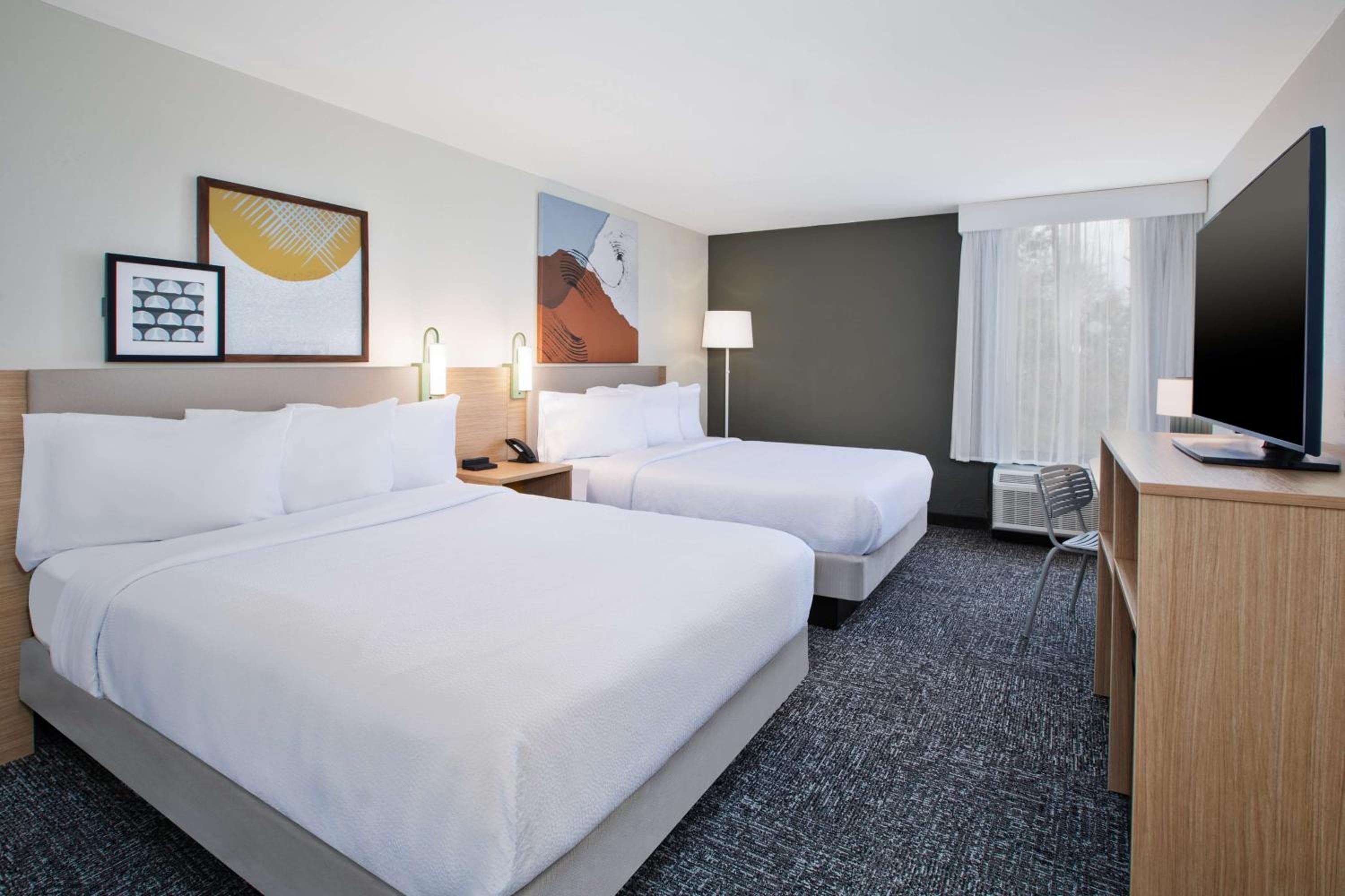 Spark by Hilton Jackson Ridgeland