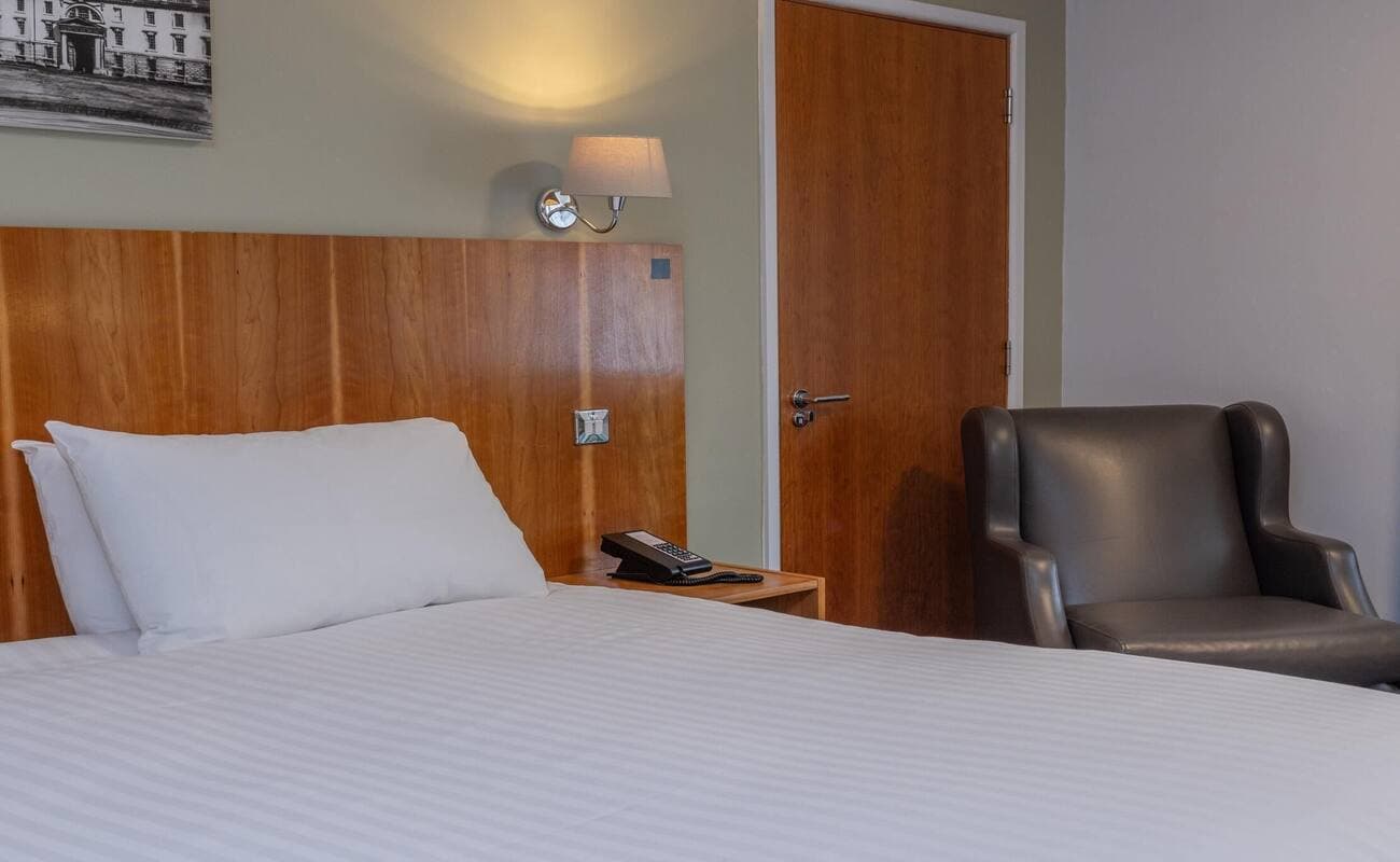 Cambridge Bar Hill Hotel, BW Signature Collection