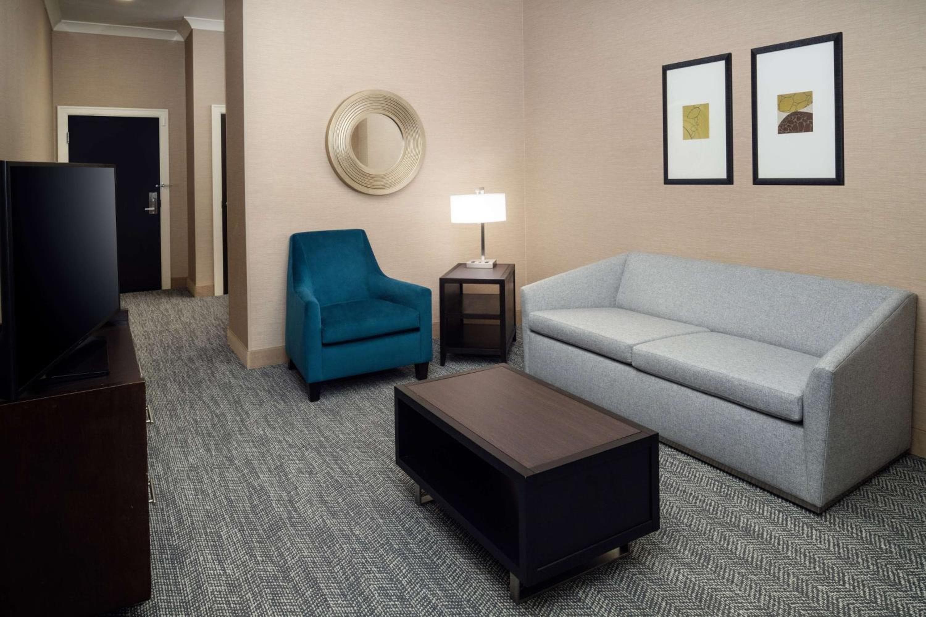 Embassy Suites by Hilton St. Louis Downtown