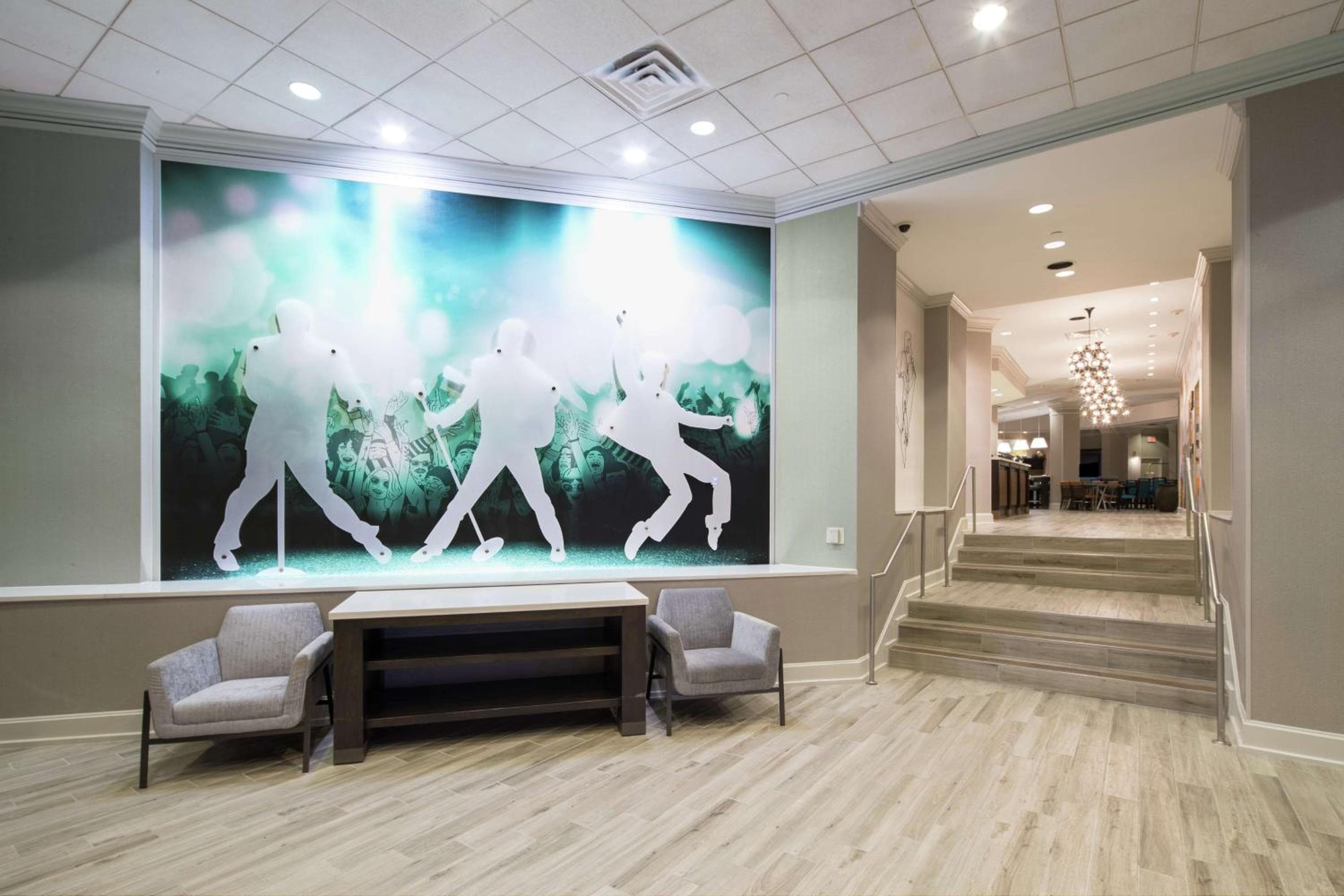 Hampton Inn & Suites Memphis at Beale Street