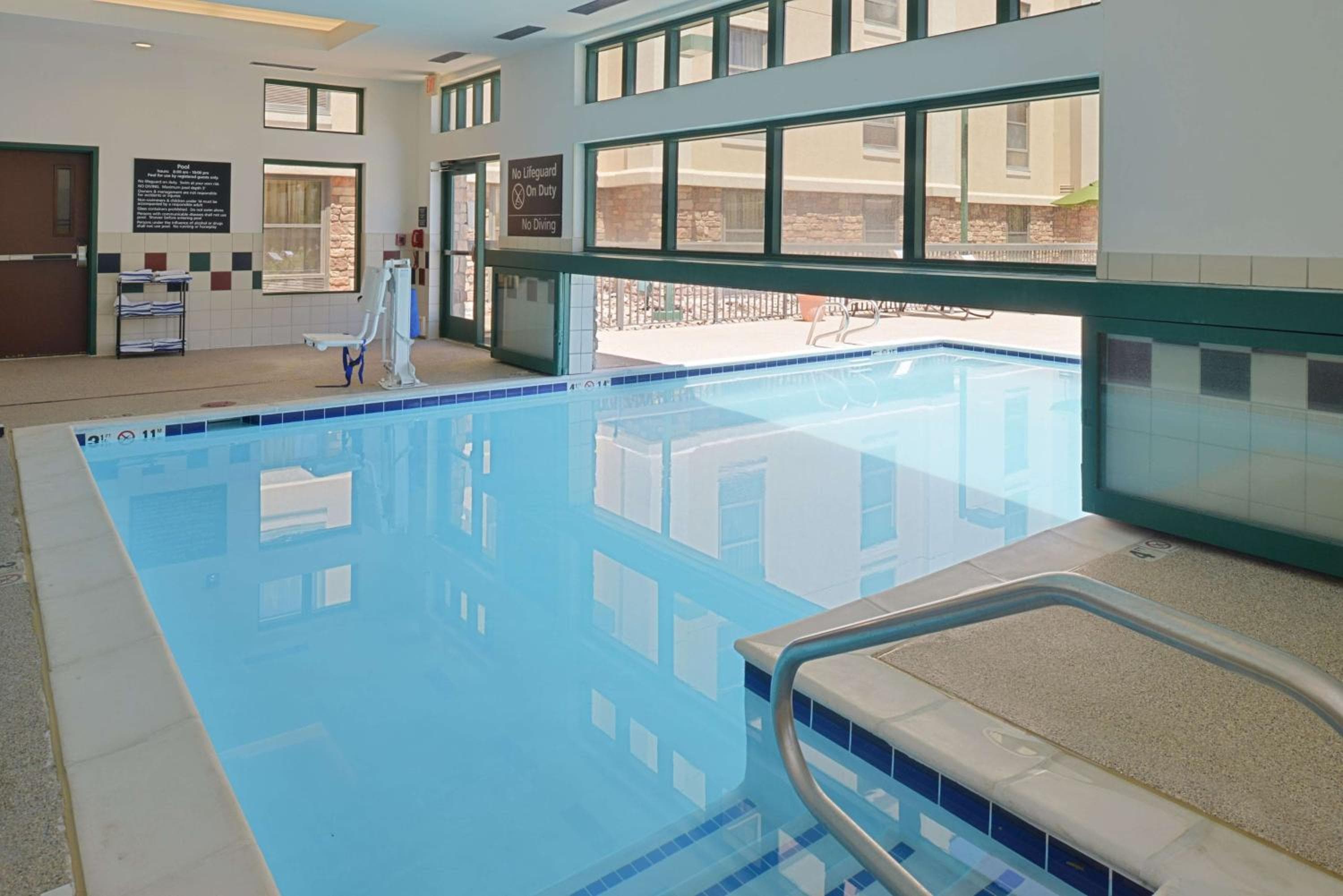 Hampton Inn & Suites Pueblo-Southgate