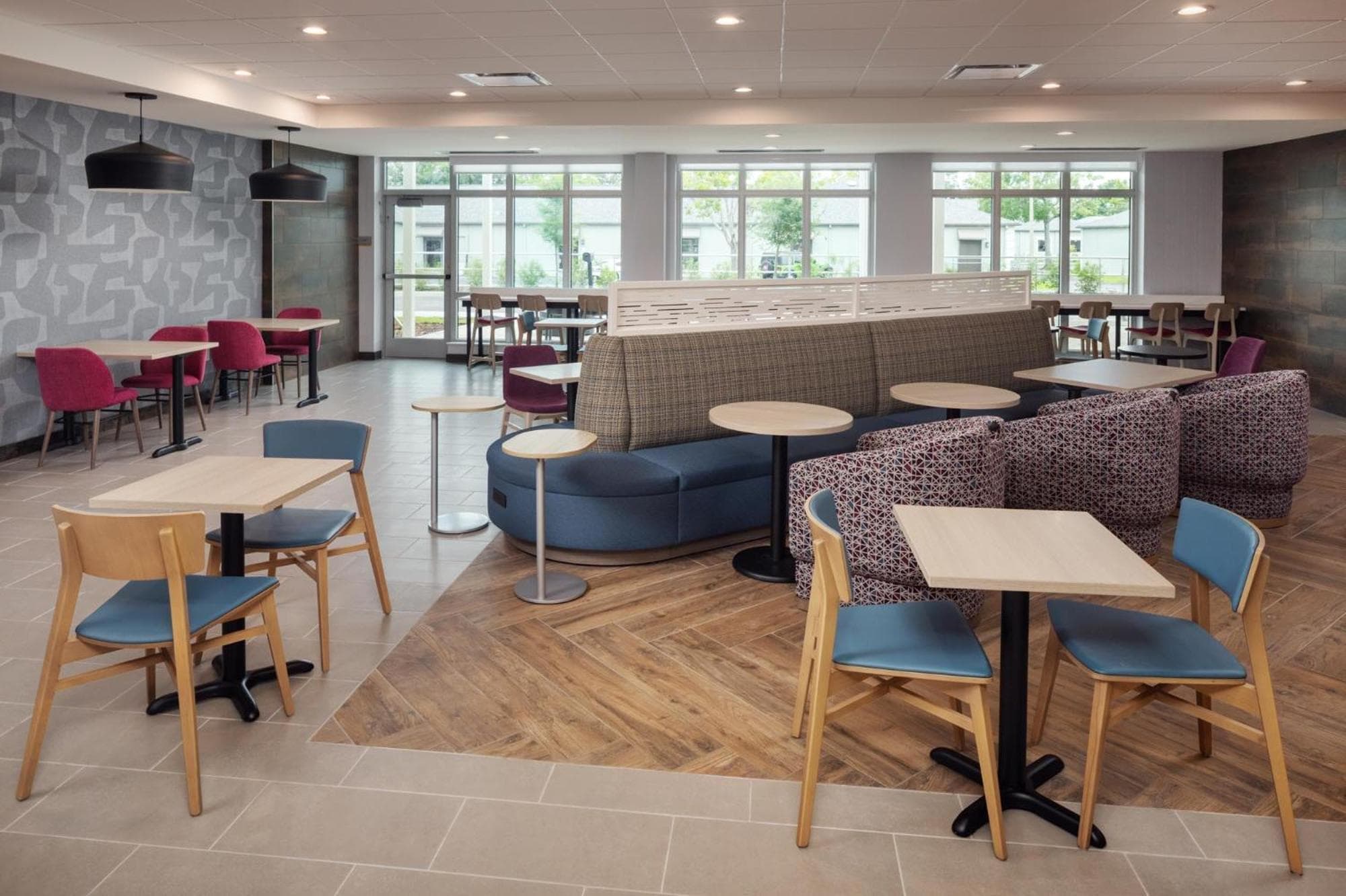 Home2 Suites by Hilton Clearwater St. Petersburg Ulmerton Rd