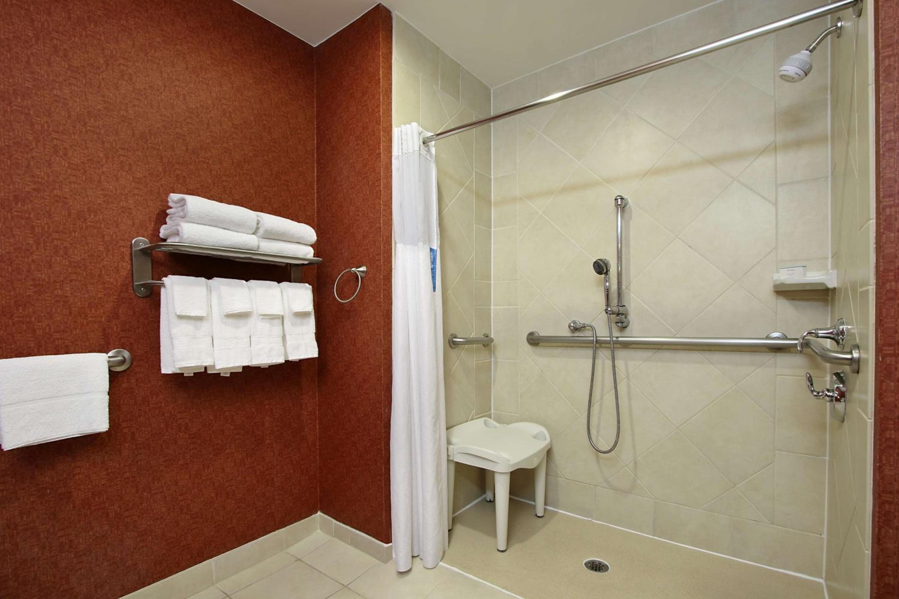 Hampton Inn & Suites Conroe I-45 North