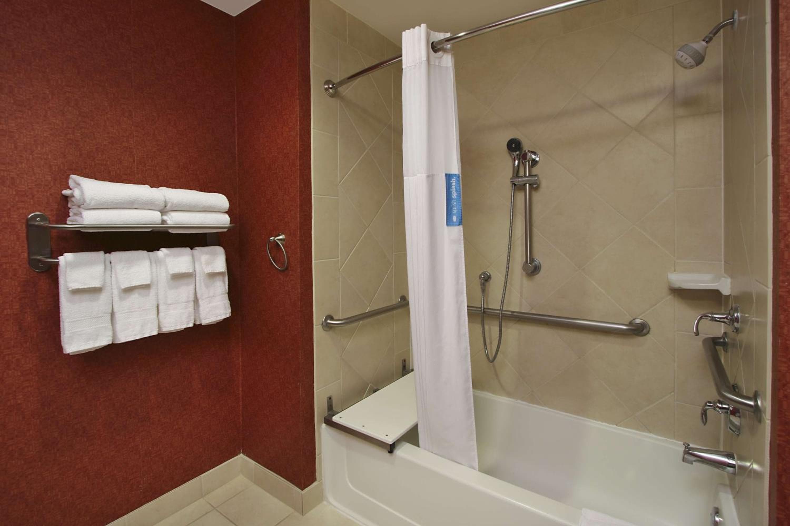 Hampton Inn & Suites Conroe I-45 North
