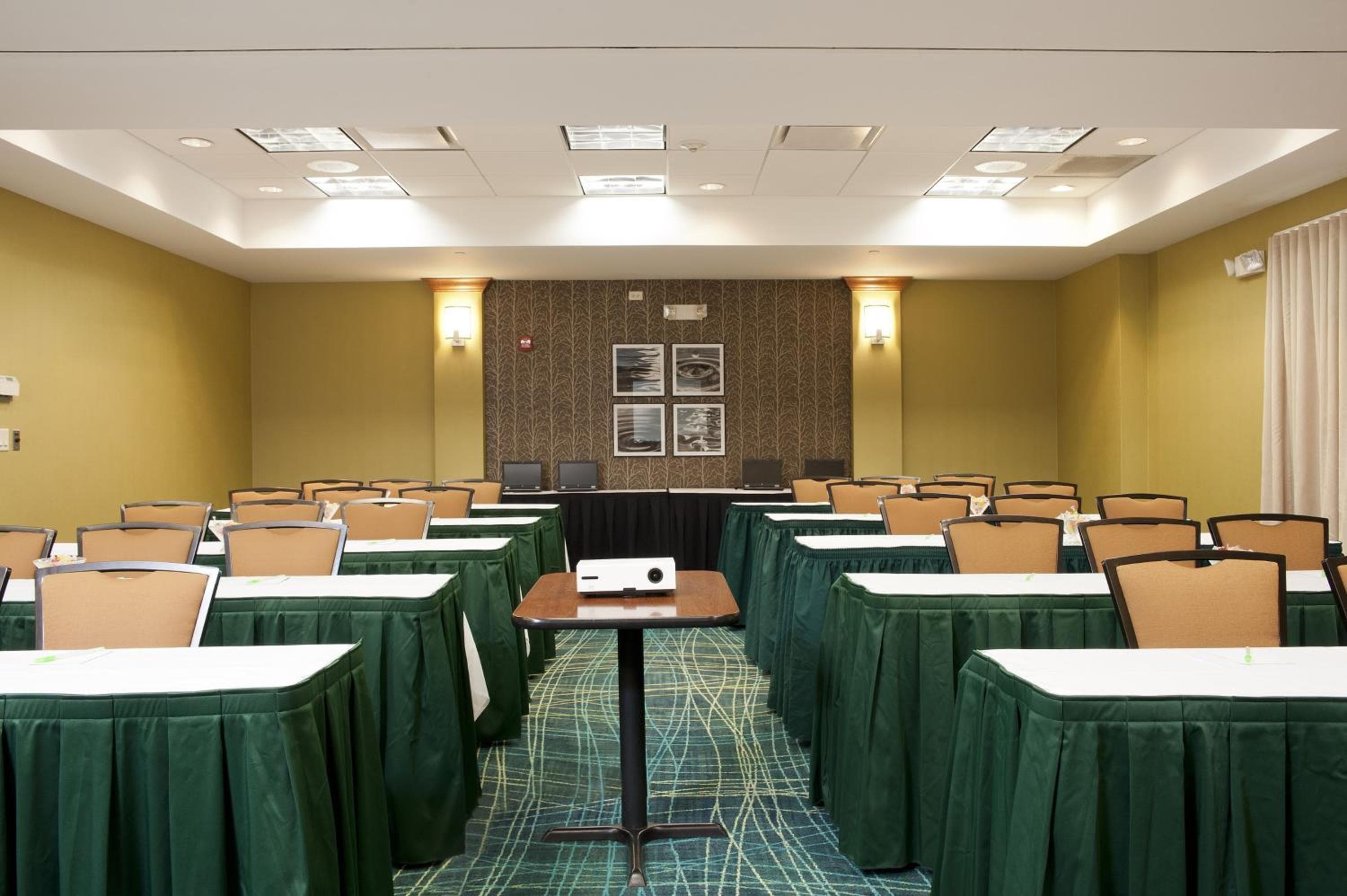 SpringHill Suites - Chicago Naperville Warrenville