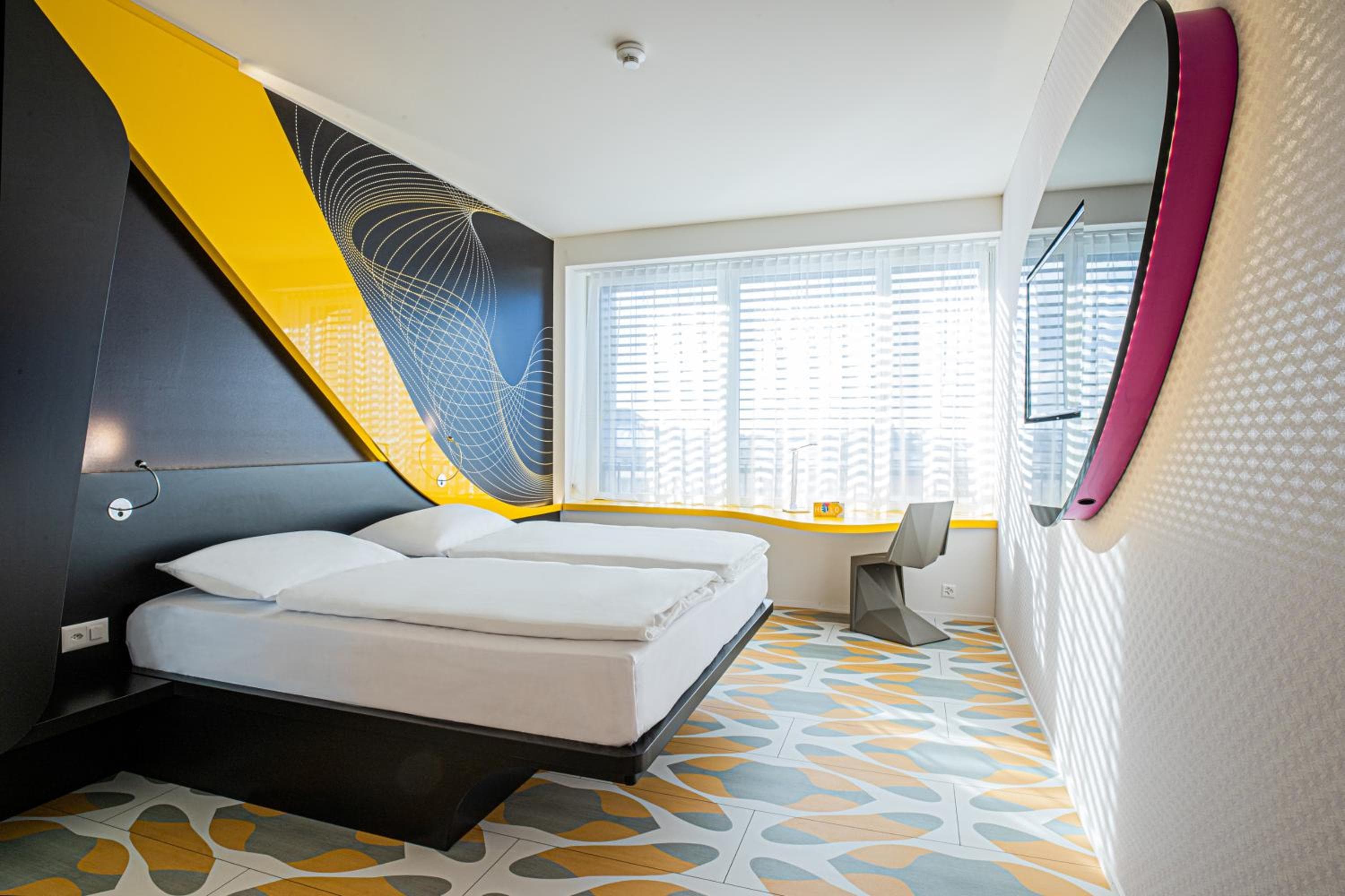 Prize by Radisson, Bern City