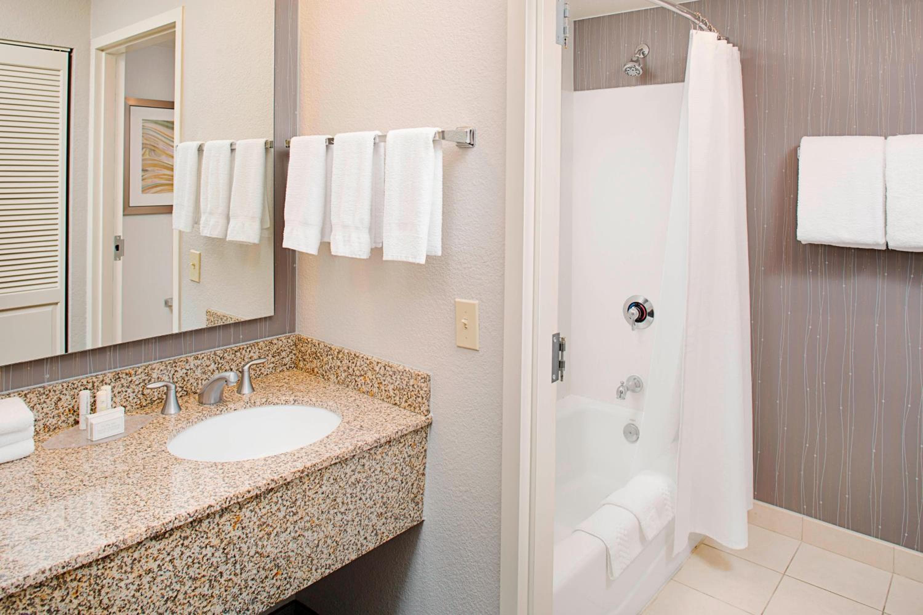 Courtyard by Marriott Tucson Williams Centre