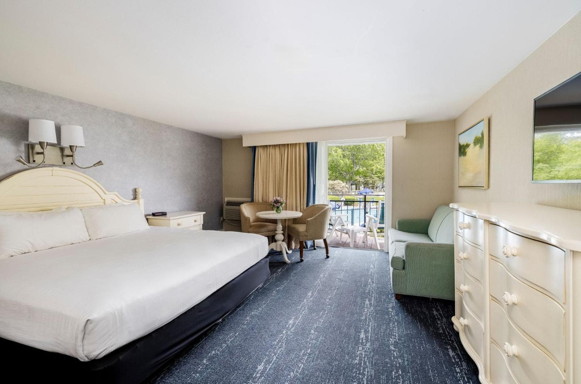 Blue Rock Resort
