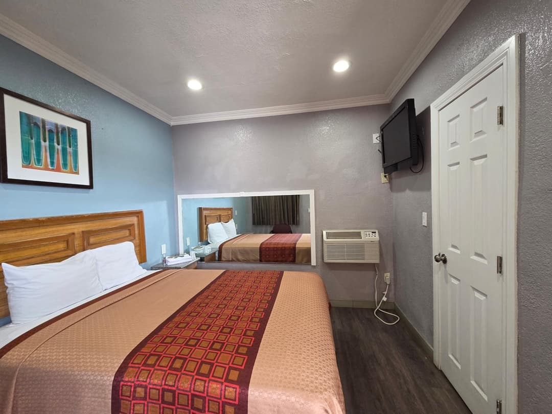 Astro Motel
