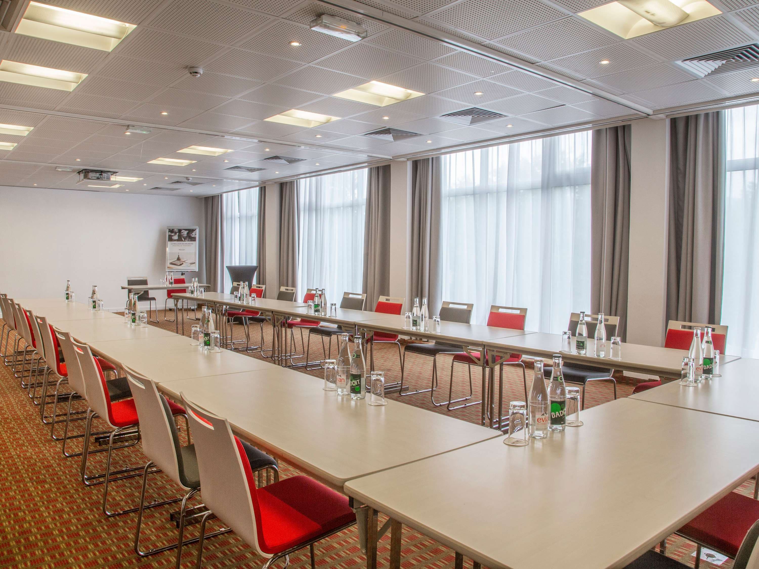 Mercure Annemasse Porte de Genève Hotel