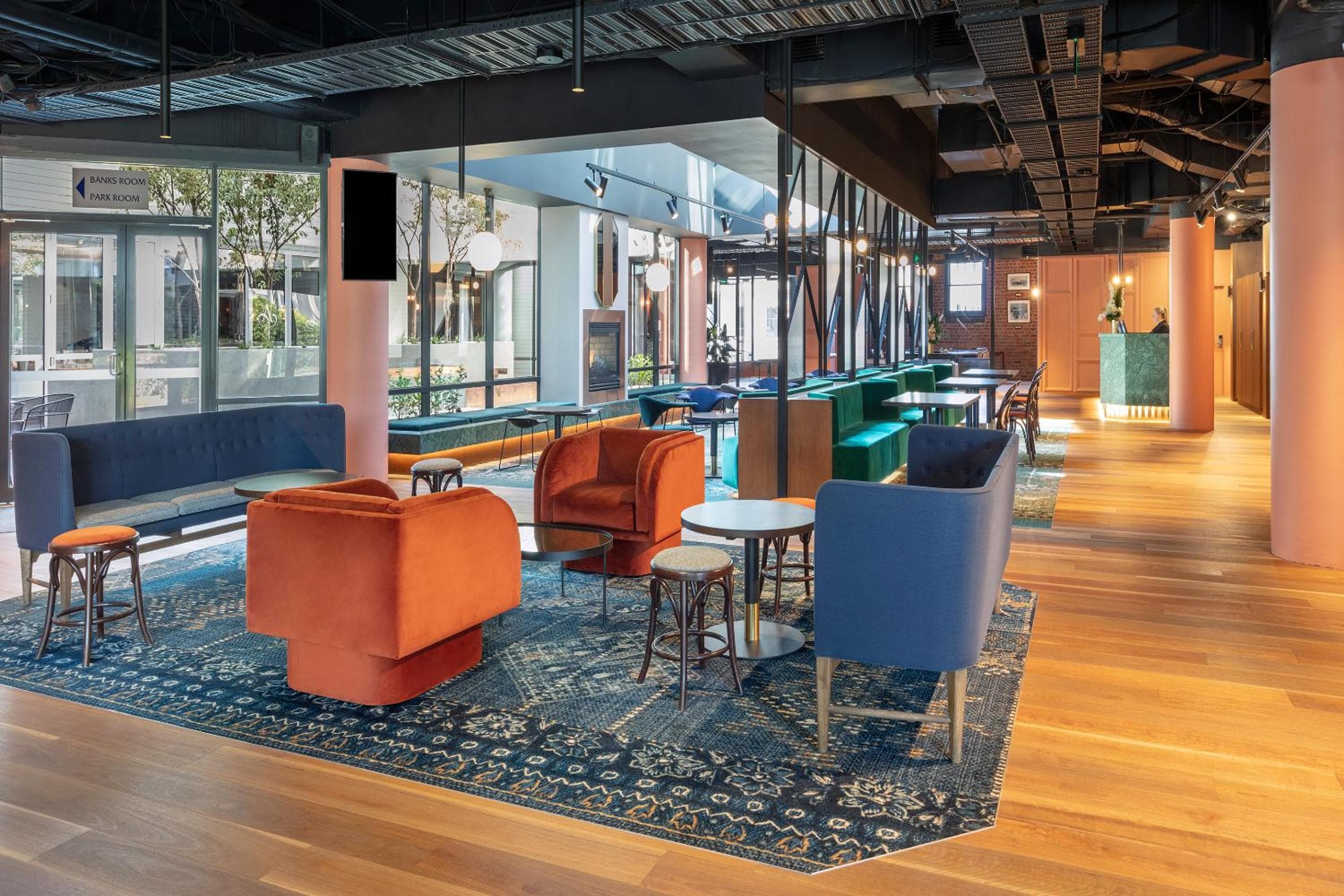 Amora Herencia Riverwalk Melbourne