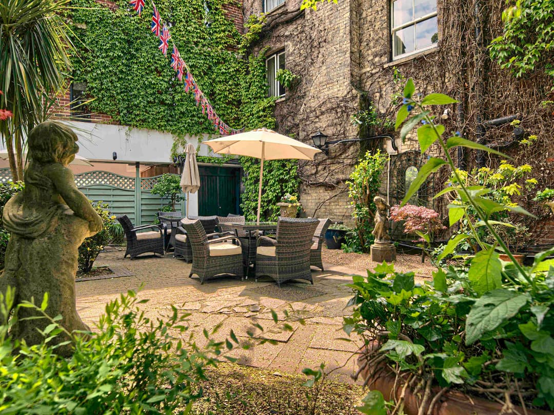 Mercure Salisbury White Hart Hotel